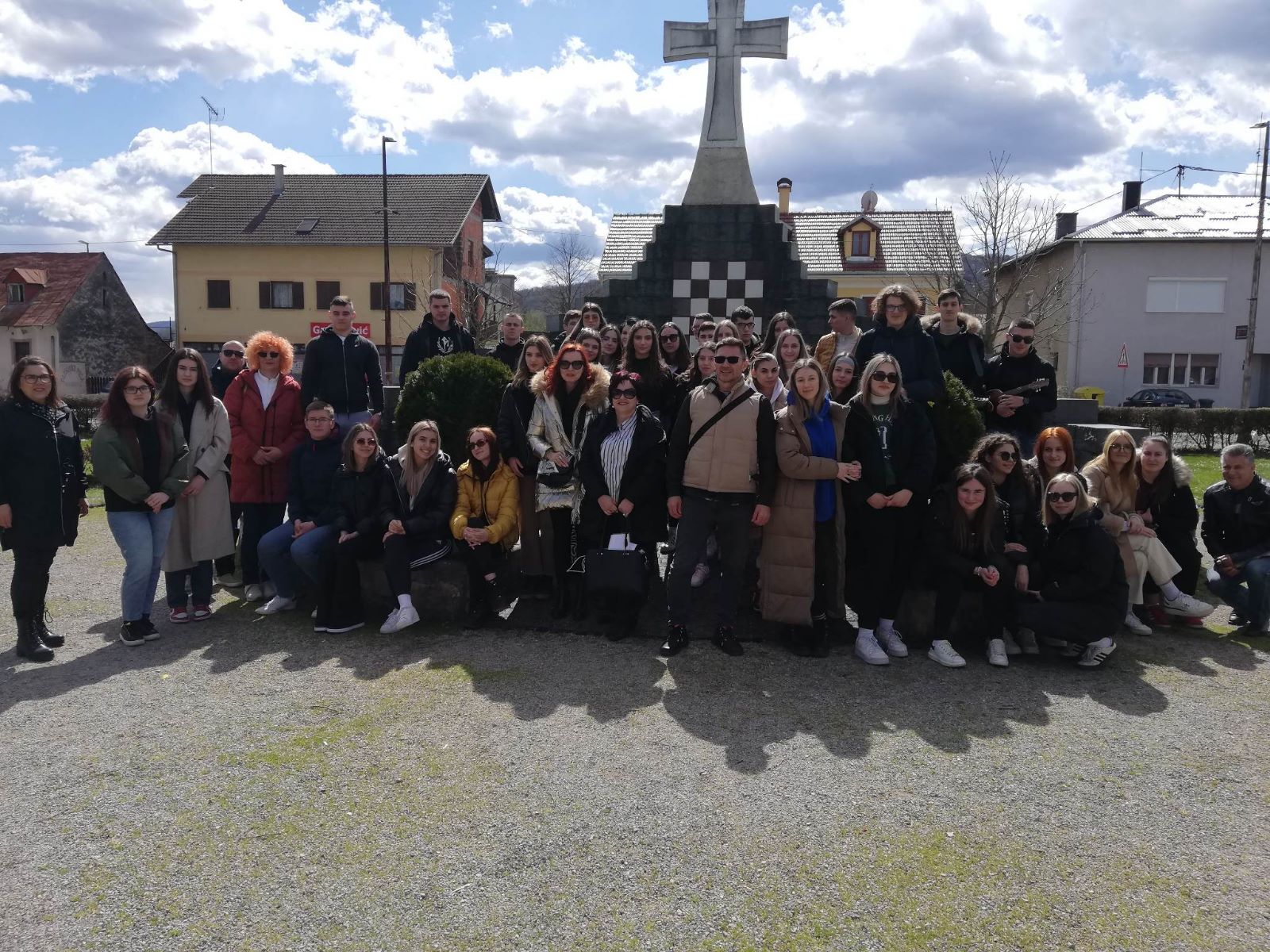 BCDR i Srednja ekonomska škola “Braće Radić”- Đakovo: Izlet u Slunj u sklopu projekta “Priča o školskoj torbi”