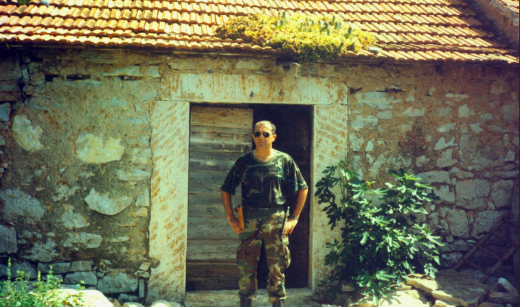 'Četnici su klali i ubijali, a mladić je ušao u ambulantu i kazao 'mojoj materi visi noga, spasite je''