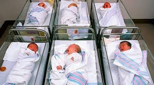 DEMOGRAFSKA KATASTROFA  Stanje je gore i od najcrnjih prognoza. Lani rođeno 19 posto manje djece nego prije 10 godina