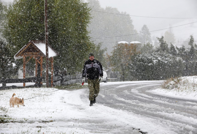 DANAS JOŠ SUNČANO, A ONDA STIŽE PREOKRET: Evo gdje će sve padati snijeg