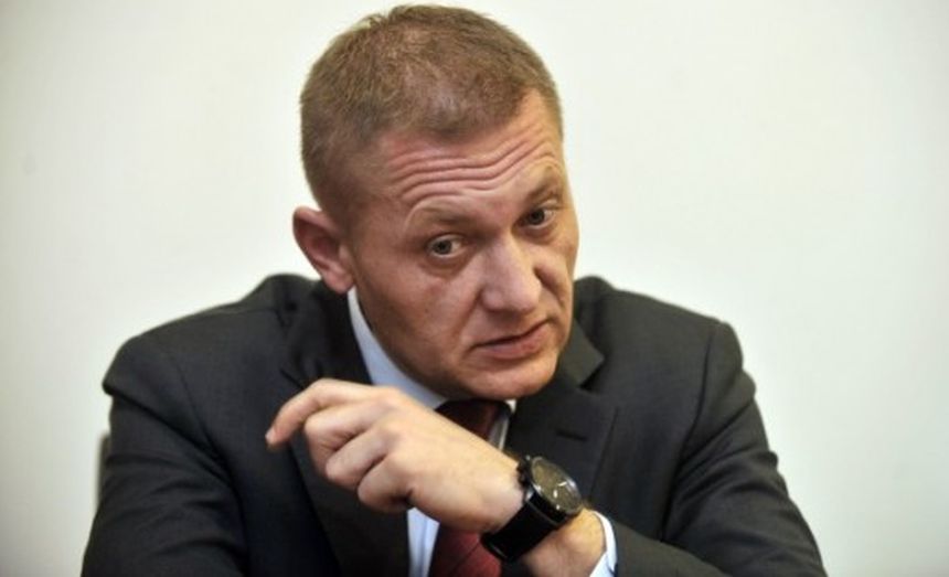 PROSVJED PROTIV PREDSJEDNIKA HSS-A – Podržava li Beljak i ubojice djece?