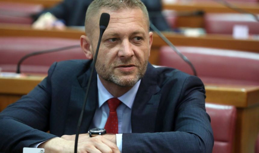 Udruga 100%-tnih HRVI I. skupine: Beljakove izjave i istupi graniče sa zdravim razumom