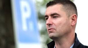 FILIPOVIĆ JE SA SEBE HTIO SKINUTI STIGMU BEZVEZNJAKA PA JE SLOMIO ZUBE NA PETROLU: Na koncu ispada da je Hrvatska, a ne Slovenija, zarađivala na ograničavanju cijene benzina