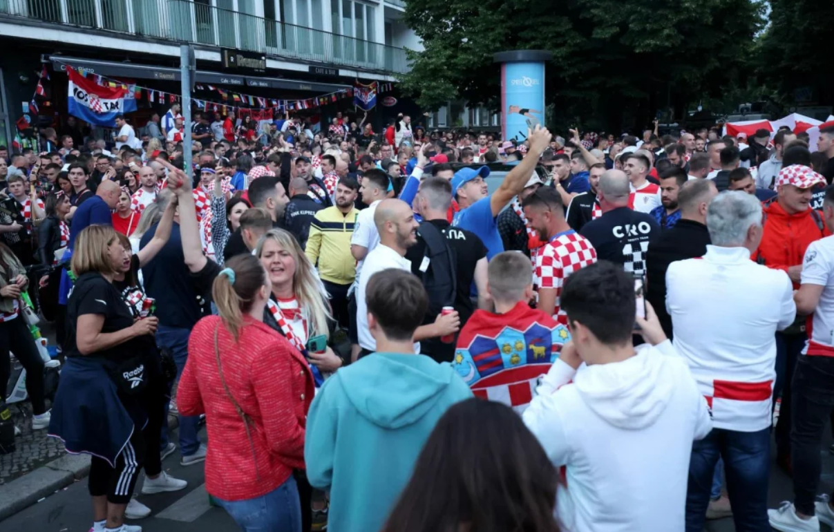 Kockice preplavile Berlin, oglasila se poznata Hrvatica: 'Ne znam za koga bih još ovo napravila (VIDEO) - JOŠ TOČNO 6 SATI - IGRAJ MOJA HRVATSKA!