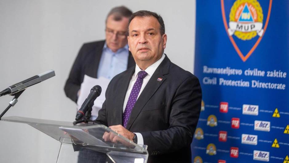 Oglasio se Beroš o nevjerojatnom slučaju iz splitskog KBC-a: "Netko mora odgovarati, inspektori iz Zagreba krenuli su u Split"