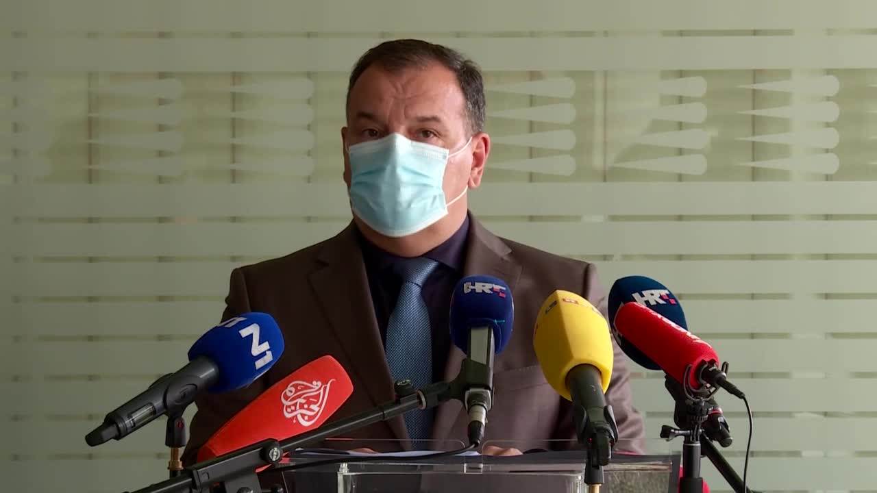 Beroš tvrdi da će nabaviti još 300 respiratora za Dubravu, a zna da na njima nema tko raditi