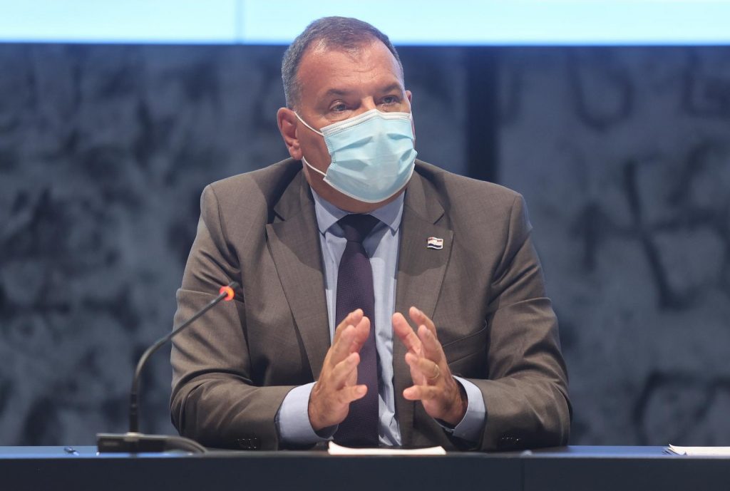 Beroš zdravstvenim djelatnicima: U bolnice se dolazi na liječenje, ne po zarazu