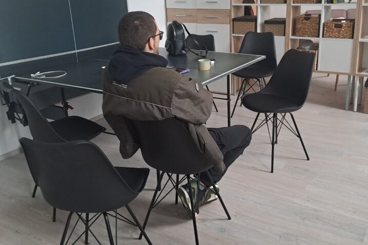 Božić očima beskućnika. Donosimo priču o dva muškarca, dvije sudbine i jednoj želji – boljem sutra