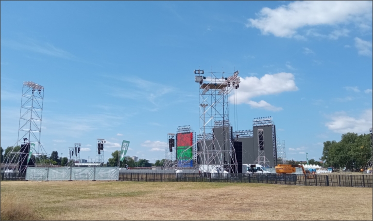 Doznajemo detalje Thompsonovog koncerta: ‘Dronovi će nadzirati posjetitelje, u bolnici moguć i porod’