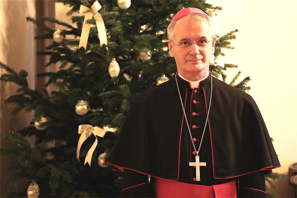 Zagrebački nadbiskup Kutleša u Božićnoj poruci: Mir se gradi u istini, pravdi, ljubavi i slobodi