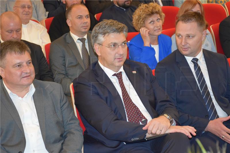 Plenković: Brza cesta do Bjelovara bit će dovršena 2024. godine