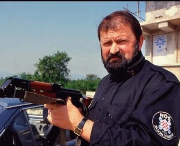 9. kolovoza 1992. ubijen je Blaž Kraljević zapovijednik  HOS-a