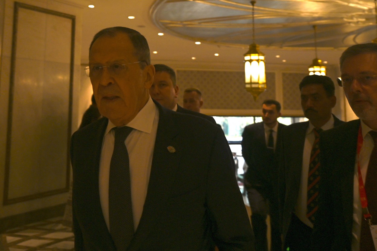 Blinken i Lavrov prvi put se sastali uživo od početka rata u Ukrajini