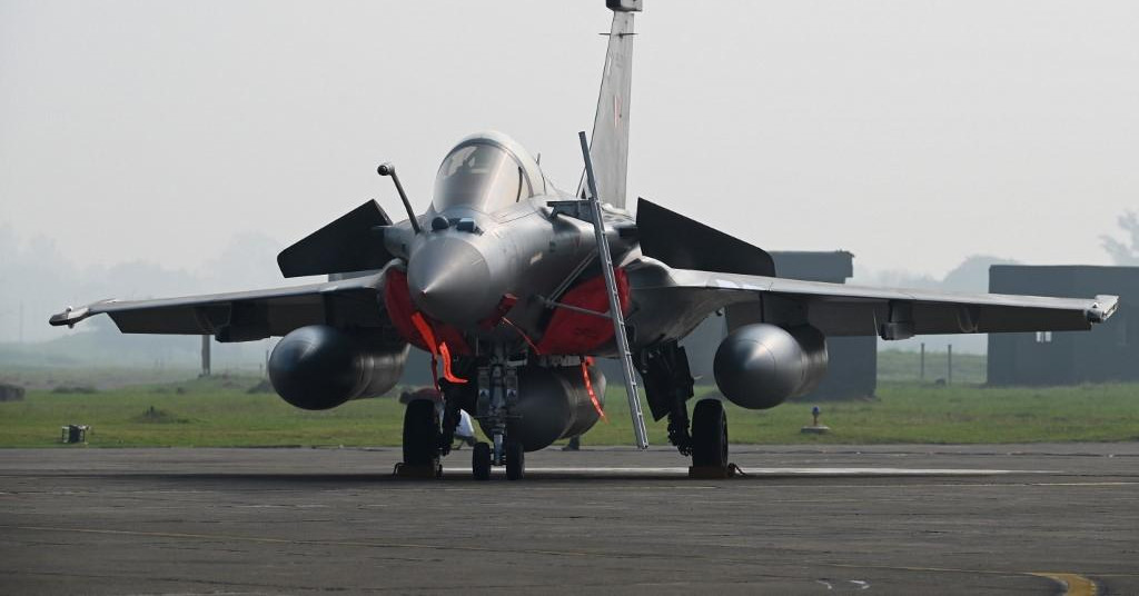 Avioni za milijardu eura: Vrh HRZ-a na službenom putu osobno testira Rafale koje nam nude Francuzi