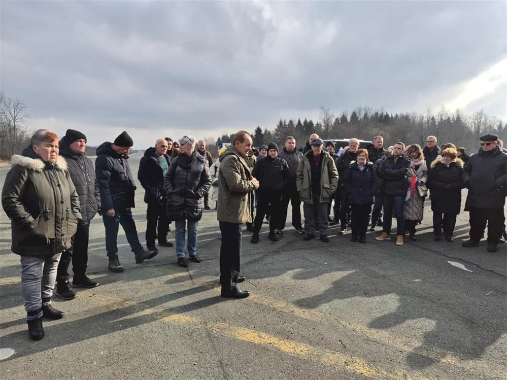 U Željavi i  Korenici obilježena  33. obljetnice povijesnog preleta Danijela Borovića MIG-om 21