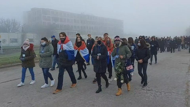 U Vukovaru Kolona sjećanja na obljetnicu stradanja gradske četvrti Borovo