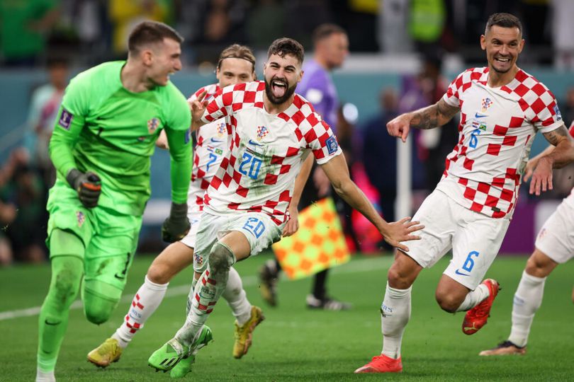 KOME SMETA PJESMA “LIJEPA LI SI” Neka pati koga smeta