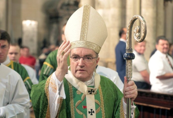 ANTIFAŠISTI napali Bozanića da “brani ustaške zločine” – a evo zašto!