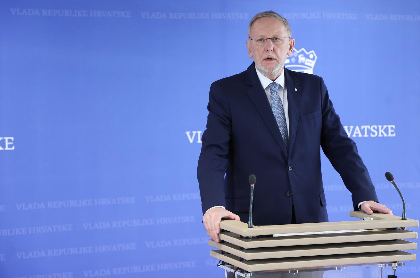 DAVOR BOŽINOVIĆ: Ovo nije buđenje fašizma, nego reciklaža starih političkih igara