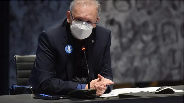 BOŽINOVIĆ O INCIDENTU: 'Ovo je još jedan pokušaj da se policija diskreditira. Zastupnici su ilegalno htjeli prijeći granicu'