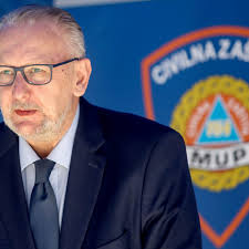 Božinović: Maske u trgovinama biti će obavezne