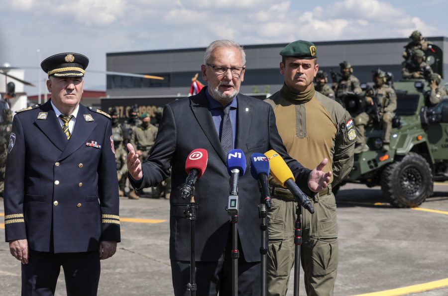 Božinović o smrti specijalca: “Istražit ćemo uzrok smrti specijalca. Drugi je u ozbiljnom stanju u bolnici”