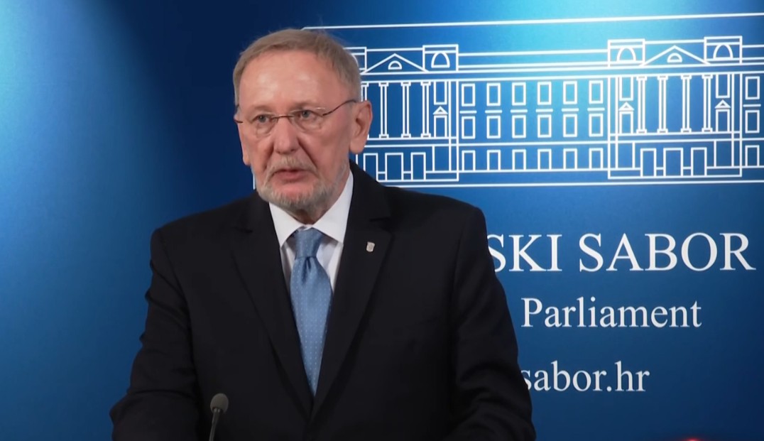 Božinović: Sigurnost se ne brani galalmom, seoskim stražama ni Facebook statusima