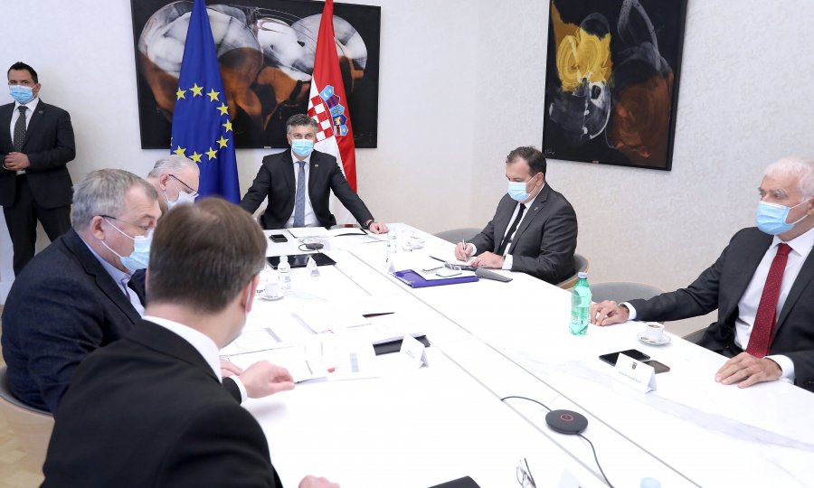 Božinović nakon sastanka Znanstvenog savjeta: Mjere koje danas ističu - produljuju se. Strože mjere moguće po županijama