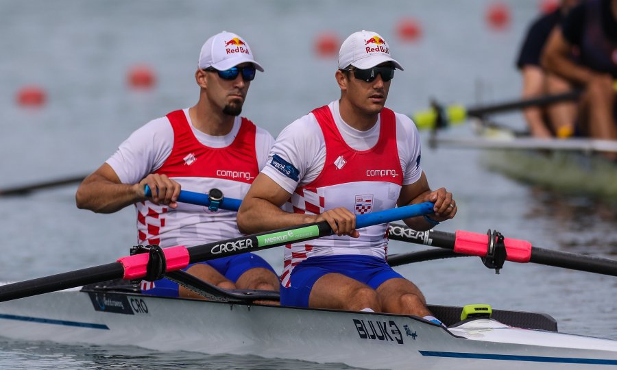 Braća Sinković osvojili  zlato na Jarunu pa otkrili  što ih je posebno oduševilo kod domaće utrke: 'To je neponovljiv osjećaj'