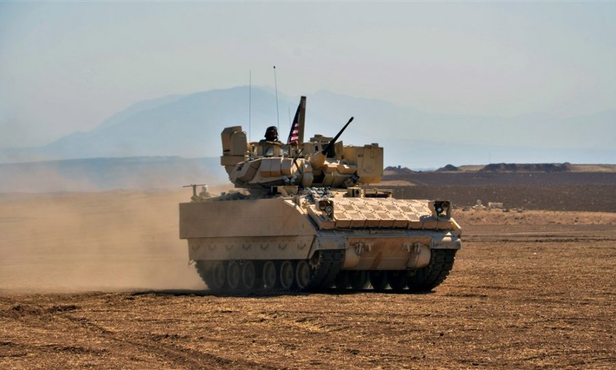 Oklopna vozila Bradley ove godine ne stižu u Hrvatsku, evo i zašto