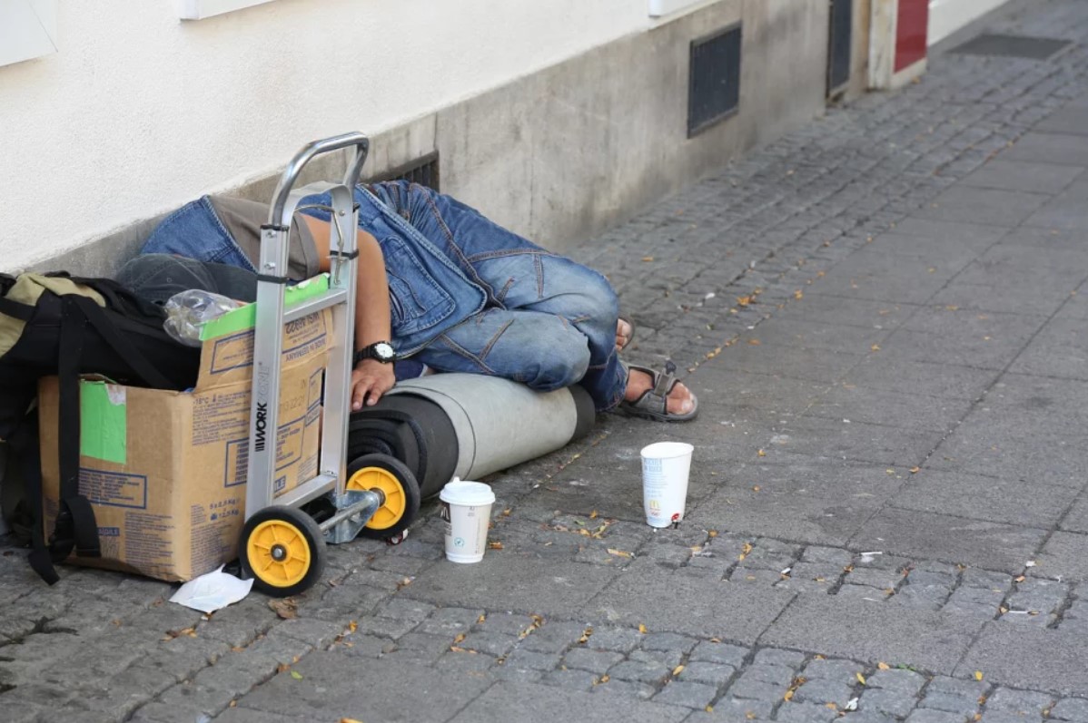 Zagrebački branitelj živi na ulici: 'Izašao sam iz tramvaja, dočekao me kordon interventnih policajaca'