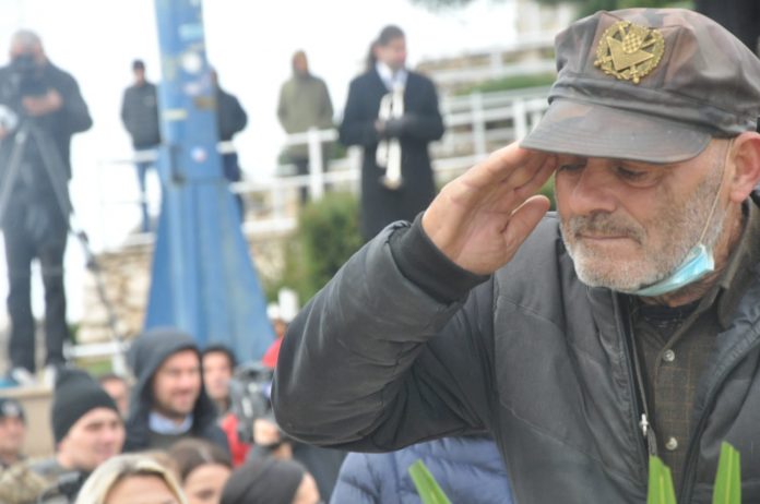 PRIČA O MALOM VELIKOM HEROJU: Simon se na Srđ popeo 468 puta!