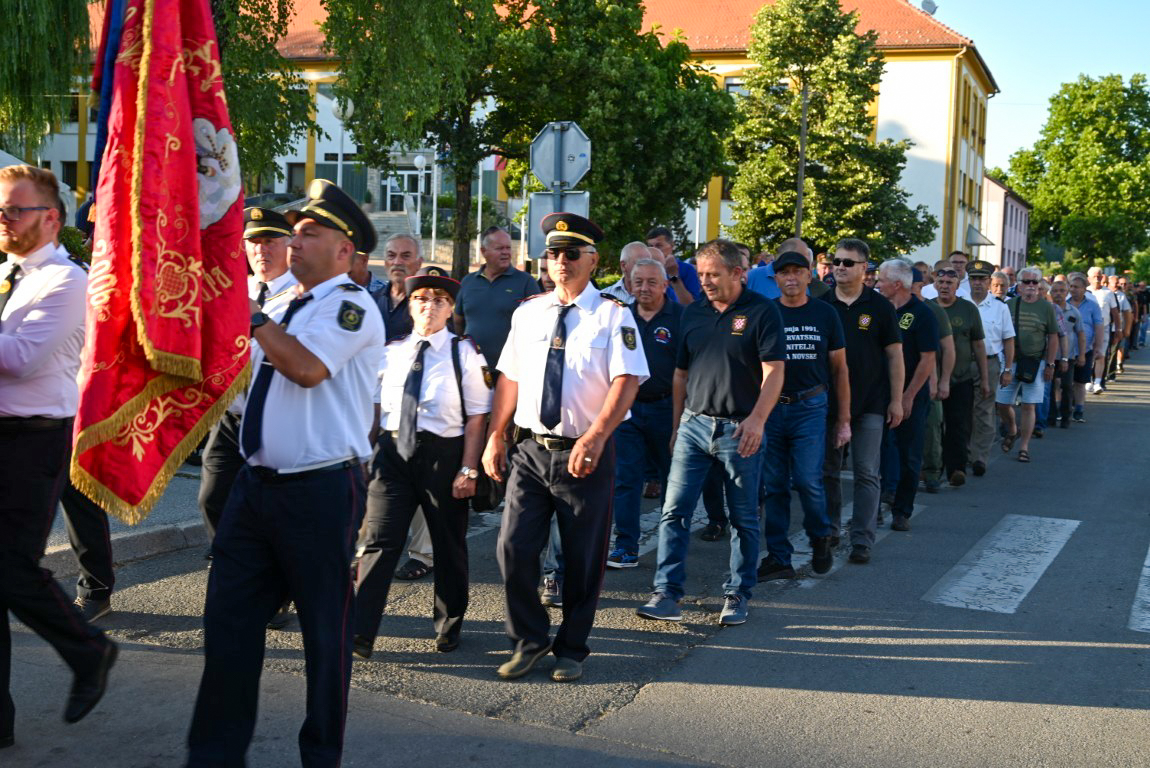Dostojanstveno obilježen Dan hrvatskih branitelja Grada Novske