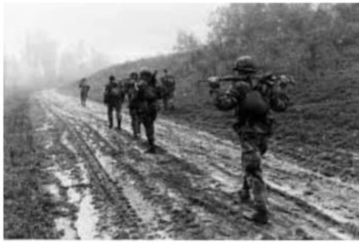 DOMOLJUBNA POEZIJA -  Velimir Velo Raspudić - ODLAZAK         RATNIKA