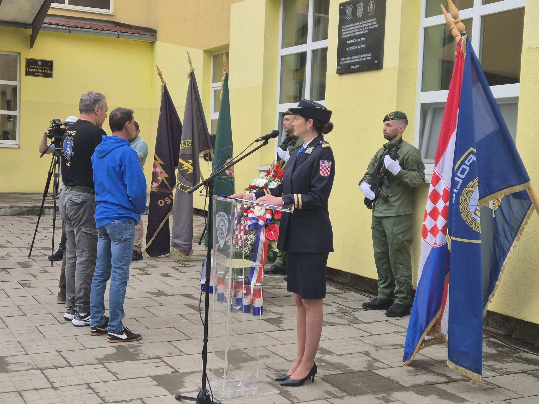 Spomen na ubijene policajce u Dardi