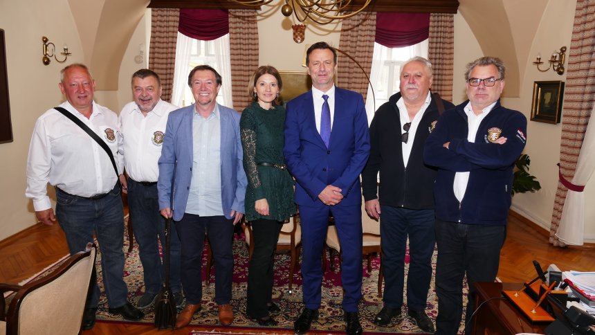 Varaždinski branitelji će mjesec dana pješačiti od Vukovara do Pelješkog mosta