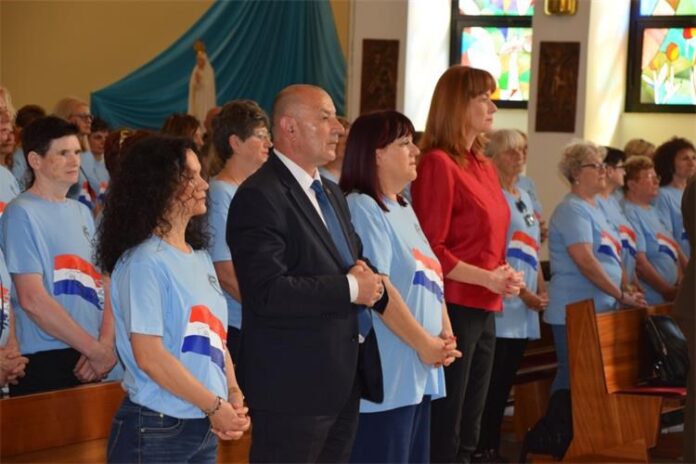 SUSRET HRVATSKIH BRANITELJICA: Više od 23.000 žena borilo se za Hrvatsku