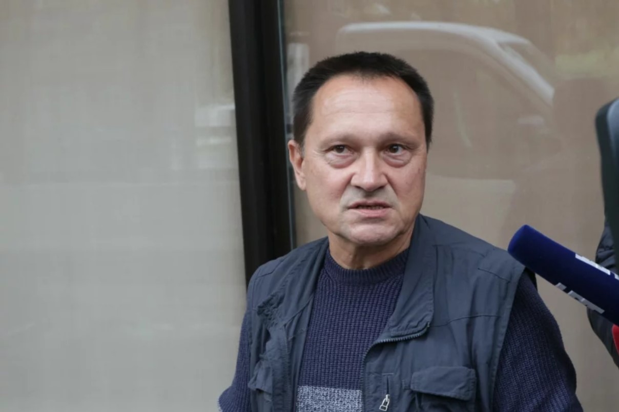 MLADI JASTREB PROSVJEDOVAO PRED VLADOM! Plenković ga zaštitnički pridržao: Što muči heroja Vukovara?