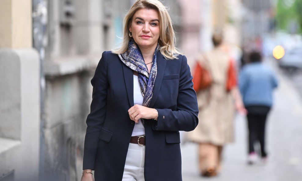 Neslužbeno: Ovo dvoje ministara odlazi, pogledajte tko preuzima turizam