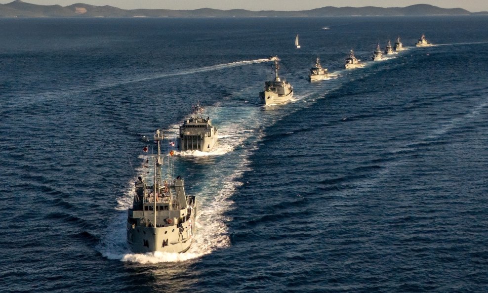 HRM zadovoljan mimoplovom 'Pozdrav s Jadrana': 'Uložili smo veliki trud u pripremu'