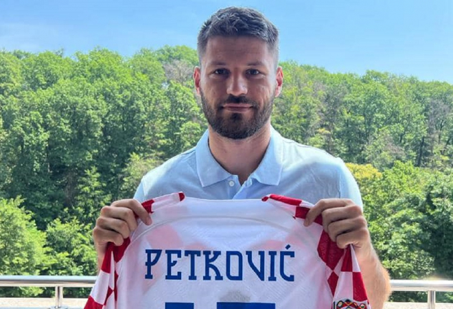 Veliko srce Brune Petkovića: Vatreni donirao dres za pomoć stopostotnom invalidu