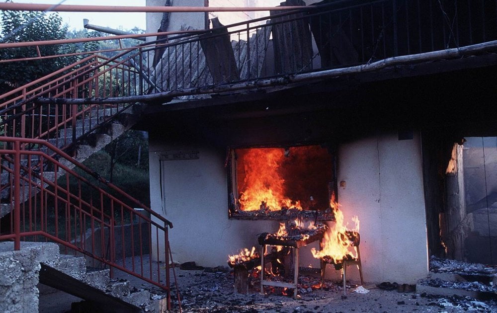 Branko Smrekar: UZ GRUBORE