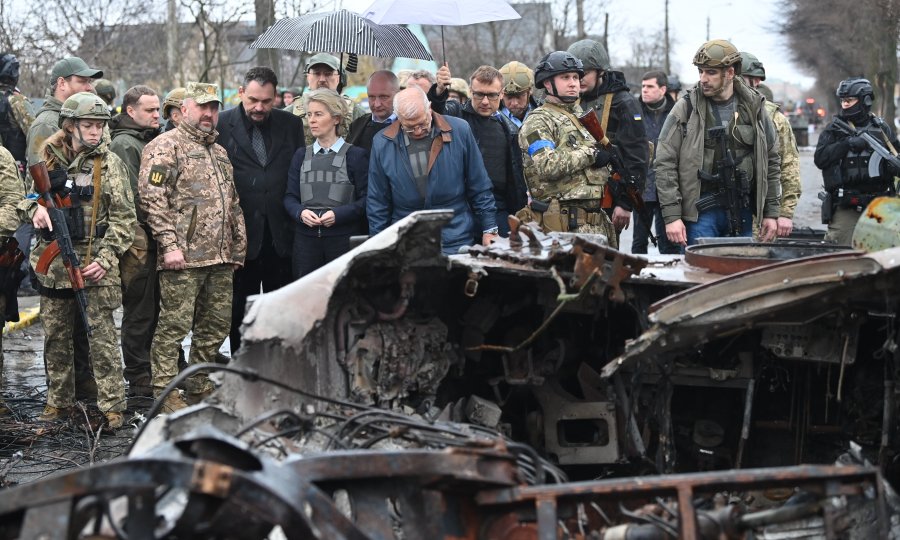 Ursula von der Leyen u Ukrajini: Buča pokazuje 'okrutno lice' ruske vojske