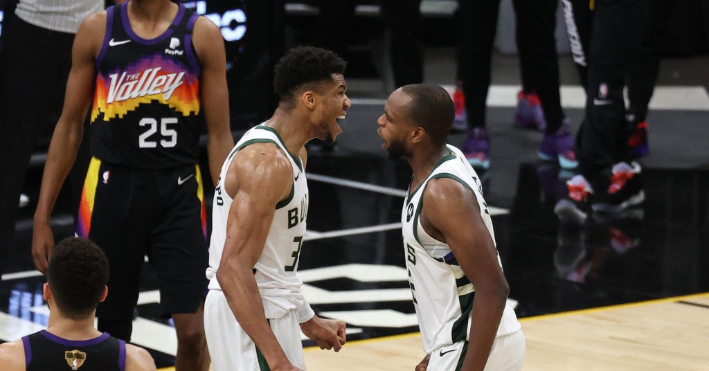 NBA FINALE: Bucksi preokrenuli rezultat u velikom finalu! Giannis sjajnim zakucavanjem donio novu pobjedu Milwaukeu