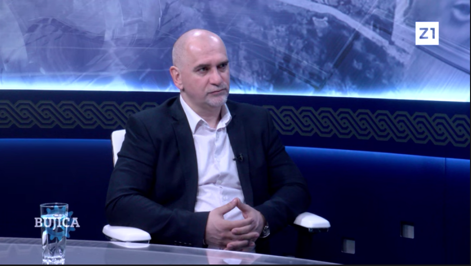 VIDEO! ŽELJKO CVRTILA U BUJICI: “Dačić je na riječima ‘spreman’ k’o Vučić, a u ratu se skrivao k’o mačić!”