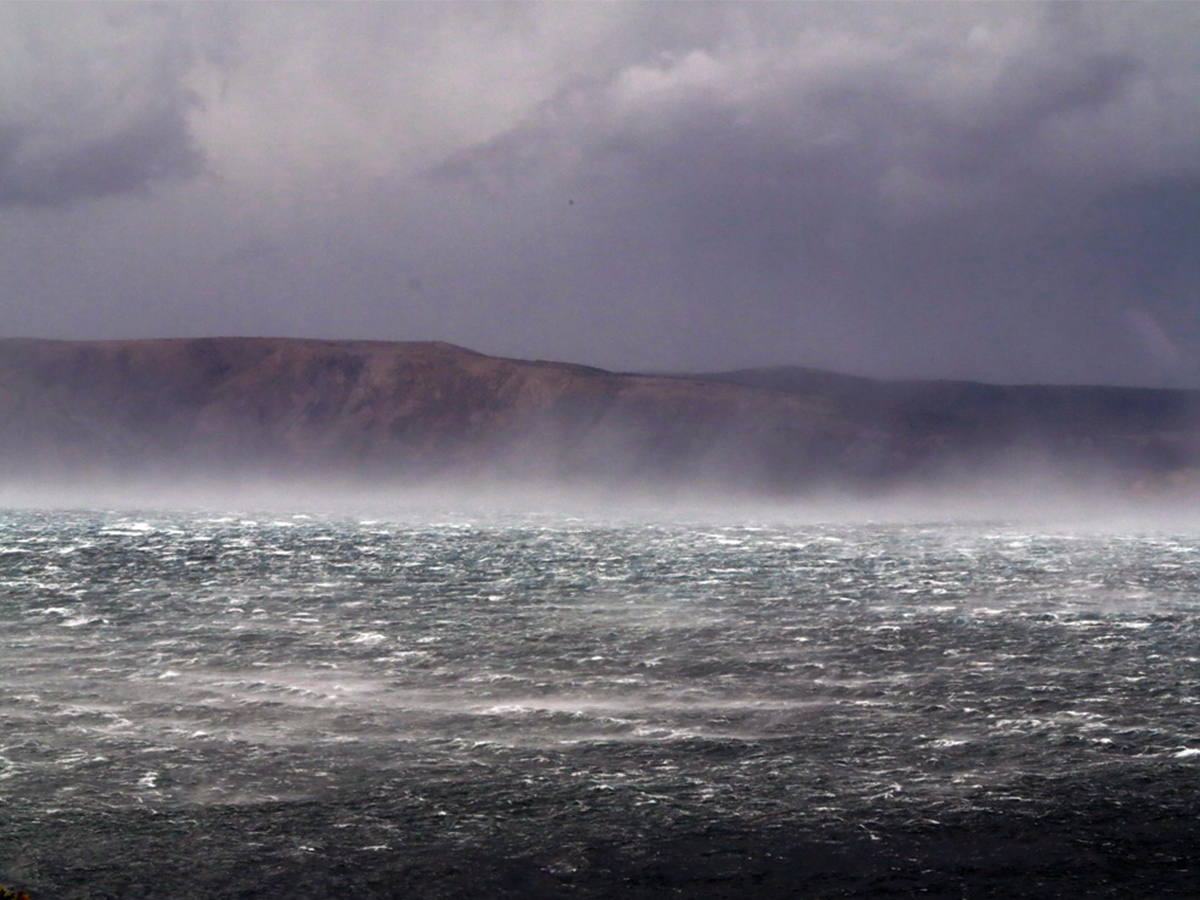 DHMZ: Oblačno i hladno u unutrašnjosti, jaka i olujna bura prijeti obali