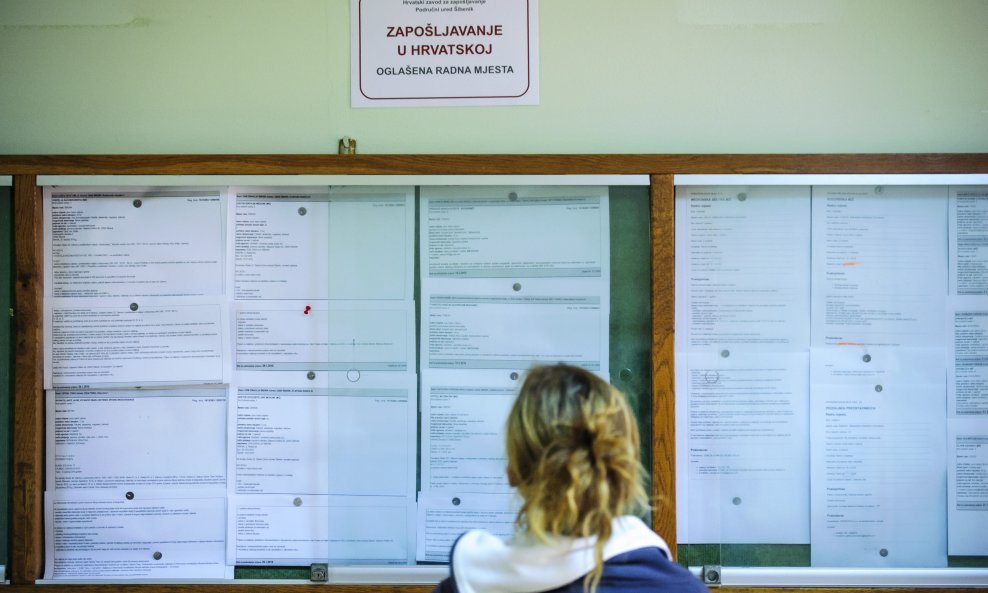 Promjene na burzi rada: Evo pod kojim uvjetima nezaposleni mogu do novčane naknade