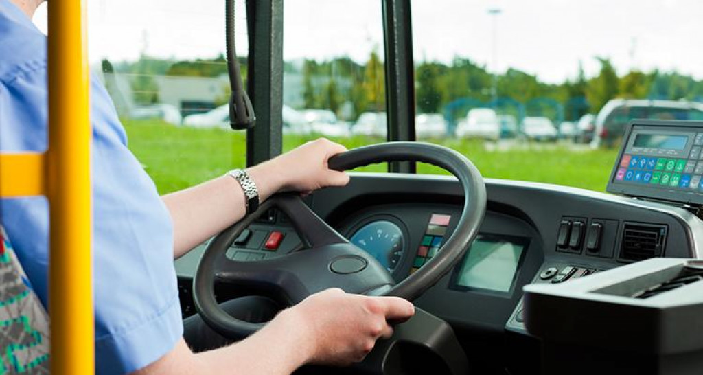 Prosvjed vlasnika prijevozničkih tvrtki s tisućama radnika: Prisilno smo parkirali 1600 autobusa, leasing će nas ubiti, a od sezone nema ništa