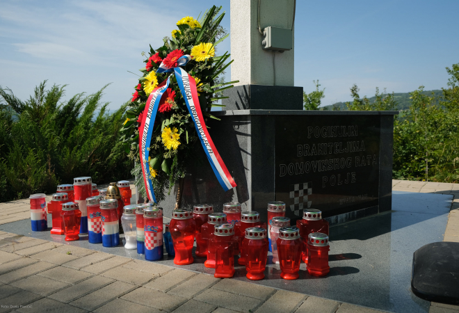 BUSOVAČA ODAJE POČAST: Čak 217 branitelja ovoga kraja poginulo je za slobodu