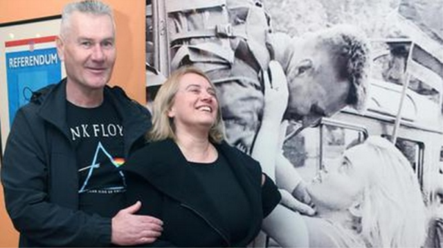 FOTO Najljepša ljubavna fotografija iz Domovinskog rata: Marijan i Ira Horvat i danas su zajedno sretni…